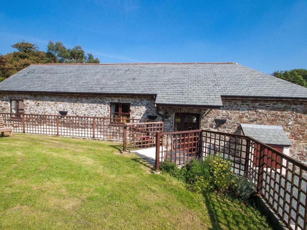 Billy'S Barn Villa Bradworthy Eksteriør billede